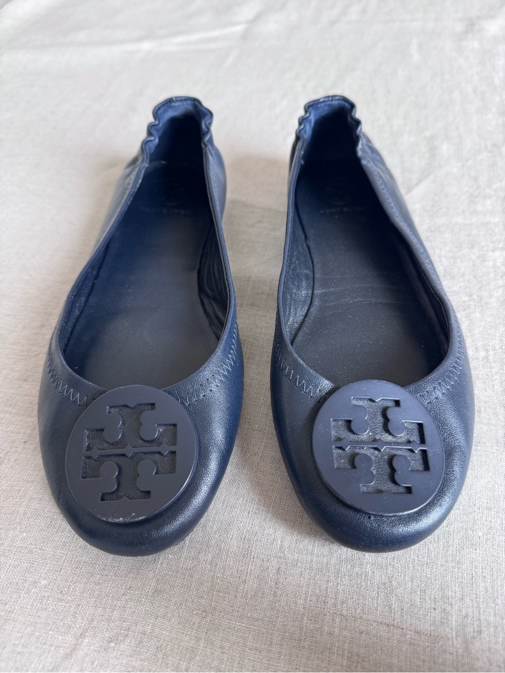 Tory Burch Navy Reva Logo Ballet Flats size 5